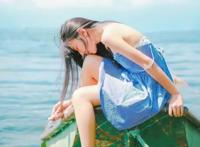 女人就该美丽的活着.女人活着的名言