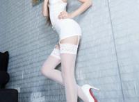 红梅裸体图片：:女性裸体图片