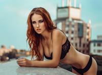 裸体大美女俄罗斯：看裸体大照片