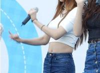 动态很污的唱歌图片 动态污污的图片真人污污的图片真人邪恶