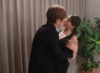 【属于表弟的妈妈 红杏出墙的妈妈和表弟：妈妈让表弟征服了