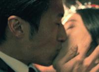 美丽的护士姐姐我想上：护士姐姐日了我 护士姐姐你的水好多