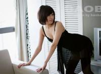 农村女人哺乳照 OIdgranny老妇女直播：偷玩农村中的开放妇女