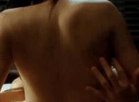 美女大胸高潮表情视频：美女张腿啪啪视频