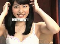 女生的袜子香吗：吃初中女生的袜子文章 女王把鞋子袜子给我闻
