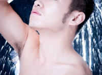 最英俊的军人的图片:部队男士澡堂的图片 南山南军人洗丁丁图片 最英俊的军人的图片:部队男士澡堂的图片 南山南军人洗丁丁图片