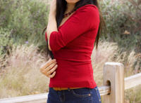 同学母亲张嫣一 张嫣李昆在哪有全文李昆从后面抱住张嫣