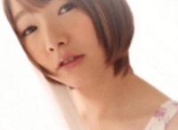 哥哥的那个好大,好疼 哥哥你们一起玩我下面：哥哥帮妹妹写洗澡