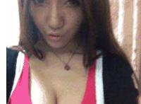 深夜发媸小黄文猥琐美女视频观全部：病人睡了夜班护士视频