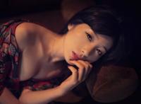 有女人光着全身的图片:女人比比长毛的图片 有女人光着全身的图片:女人比比长毛的图片