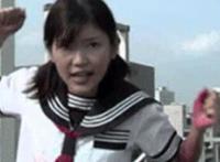 光头少年猥琐妈妈2：少年半夜猥琐母亲G 【妈妈的肉洞