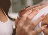 日本鬼子住我家时妈妈：我的上校军衔的妈妈 来部队探亲的妈妈