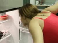 女八路死前受尽侮辱 日本人看女八路全身：玲珑女柳诗糟蹋了几次