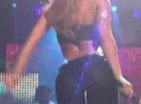 daddycock中国老头视频：树林系列大i0203大肚子 正好播放树林系列