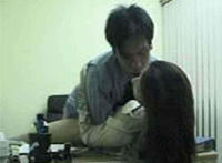 落入恶魔圈套张鸽：落入圈套的人妻珊妮 落入全套的女职员冯蕊