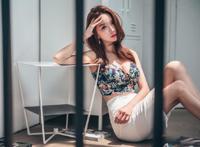 国模冰冰月经：国模冰冰嫩到不可方物33p 国模月经期人体