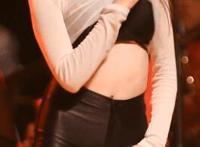 少妇翘臀XXOO：摥管专用动态 后进 后入式翘臀XXOO动态图