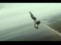 莞式四条龙服务是什么：莞式一枪四洞什么意思