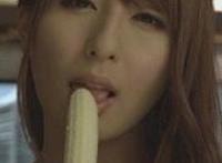 美女吹潮下载美女吹潮在线观看：熟女和男孩XXX-Yes视频
