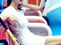 真正男子汉杨幂抖奶 李易峰真摸杨幂胸：杨幂不胸罩的照片