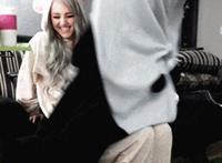 晓雯雨微十七个民工 晓雯被17农民工 的故事：205宿舍和17个农民工