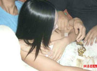 宾馆小姐陪客人睡觉图：实拍各地小姐图片