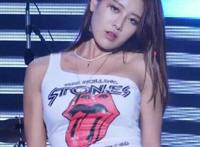 啊疼快拔出来我是你姨 太粗了,不要了,快出来