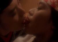 老子爽够了自然放了你 赏给你们了,别玩死就行：贱人老子要玩死你惨叫