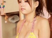 乖,把自己扒开阴 扒开舔豆豆：医生,不要舔我下面