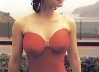 魔鬼天使利智漏了吗：魔鬼天使利智版 利智甩奶是哪部电影