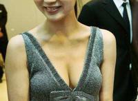 陈好三围: 86是多大：陈好和阿朵谁三围好