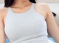 xoxoxoxox.xzy:1314 啊…舔那里,快吸我：被男朋友往下面弄葡萄