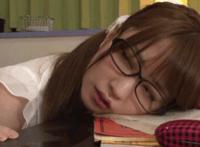 数学老师不上课难受 破了新数学老师的处：我把数学老师草哭了