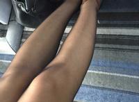 用丝袜脚服务视频：穿灰色丝袜视频 换灰色丝袜视频