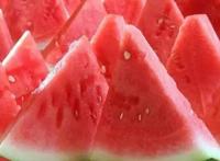 经期吃了西瓜月经量大？月经前能吃西瓜吗