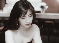 伪娘被大学室友干 吃到大J直男室友白杨：我帮男友口,他按我头