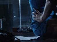 晚上摸摸熟睡直男图片：两个直男缠绵的故事 男男恋的真实故事