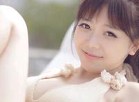 在摩托车上日了表妹：啊~~~摩托车上舒服 妈妈坐摩托