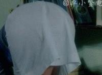 张柏芝黑木er全套原图：张柏芝47张露p图片