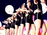 公车上的高潮(动态图：公车上的高潮嗯啊~微盘嗯…不要在公车上