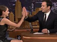 空姐在飞机上高潮视频在线观看：空姐嗯嗯嗯,飞机上视频