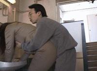 嫩模被疯狂被抽插15P：抽插15P下一篇图片 多男同时插一个女人8P