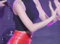 丽丽穿丝袜后续 穿丝袜换丝袜视频动态图