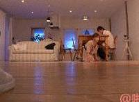 我漂亮的老婆被别人上：漂亮老婆被空调工干了 老婆把领导夹的大叫