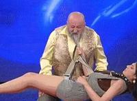 A片猥琐少年与后妈 香港经典A片在线看：最难忘和少妇的插B经历