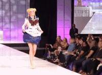 乖妈妈的小骚三金晓玲：乖妈妈的小骚续写14下 乖妈妈的小森林