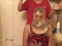 乖妈妈的小骚屃上 乖妈妈的小骚续写十五：乖妈妈的小骚2张艳芳