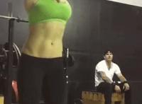 舔舐女人花蕾 女人愿意让舔舐花核蒂：女人的玫瑰花蕾是什么