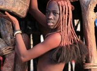 非洲女人超碰av在线：非洲裸露上身女人 非洲裸露下身女人