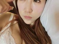 bella谢依彤福利 谢依彤直播中穿内衣：谢依彤丝袜